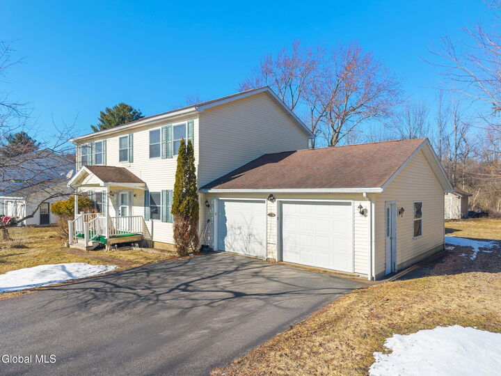 Property Photo:  12 Pine Avenue  NY 12095 