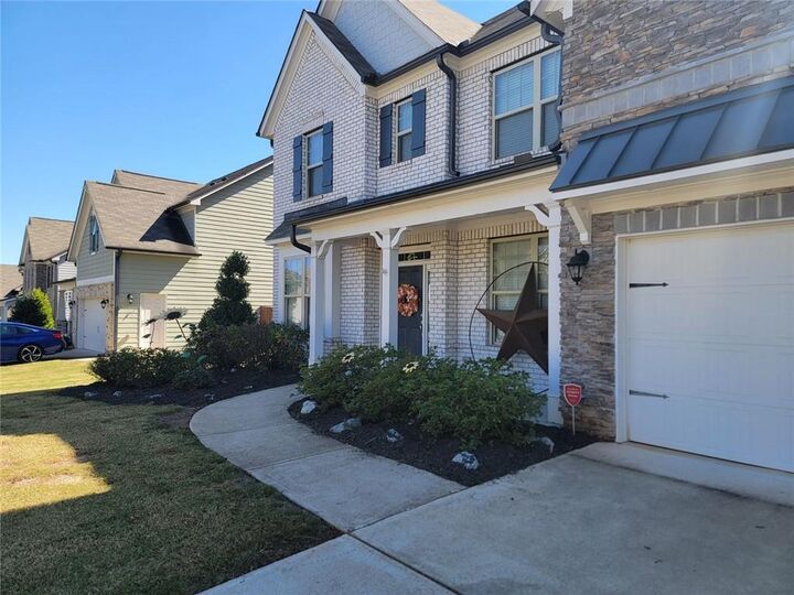 Property Photo: 2050 W Hampton Drive GA 30115
