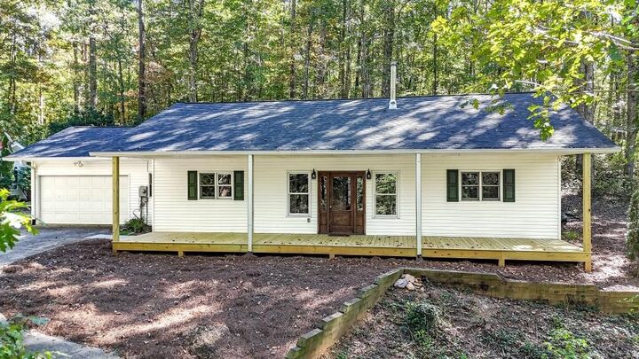 Property Photo:  438 E Price Creek Road  GA 30143 