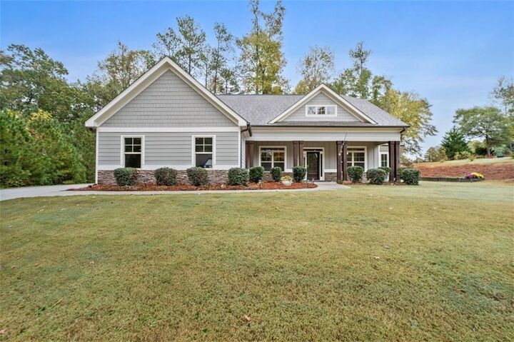 Property Photo:  350 Stonegate Court  GA 30157 