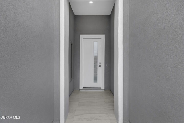 Property Photo: 12836 Fredericksberg Avenue TX 79928