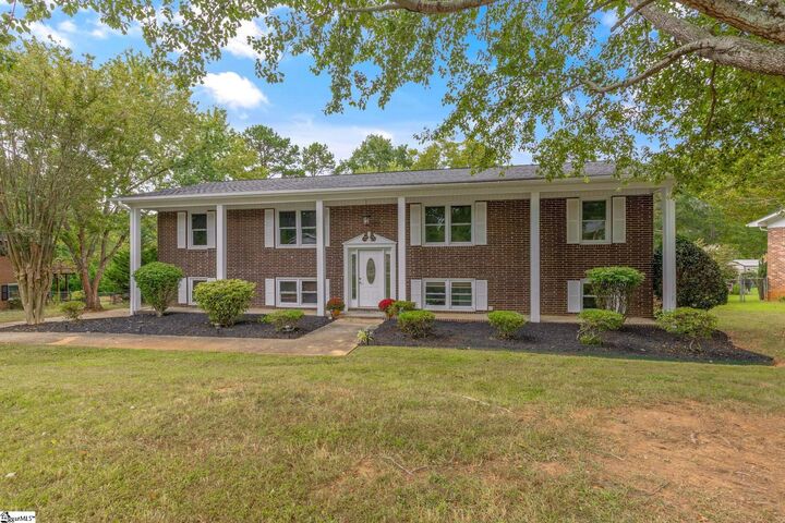 Property Photo: 114 Delmar Drive SC 29680