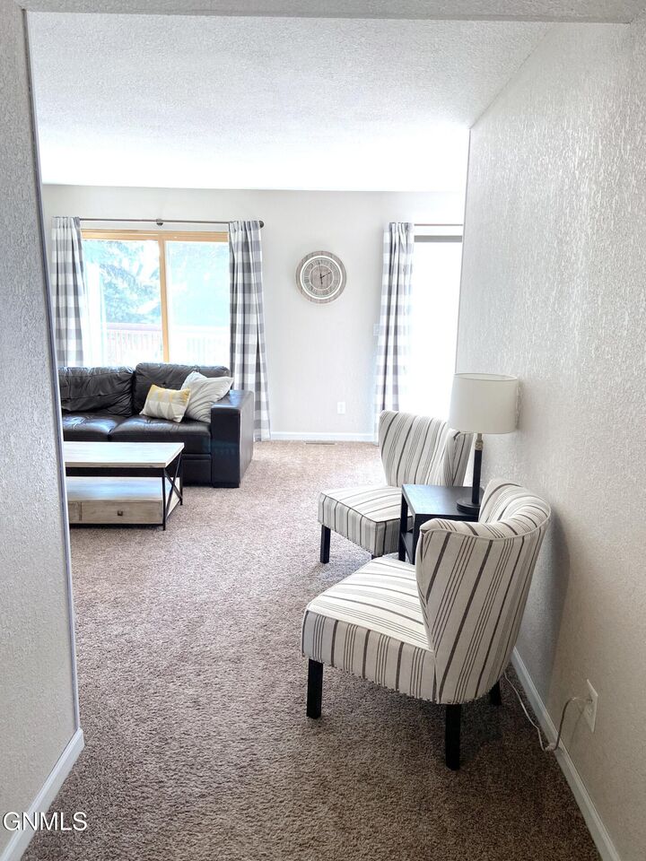 Property Photo: 2909 Winnipeg Drive ND 58503