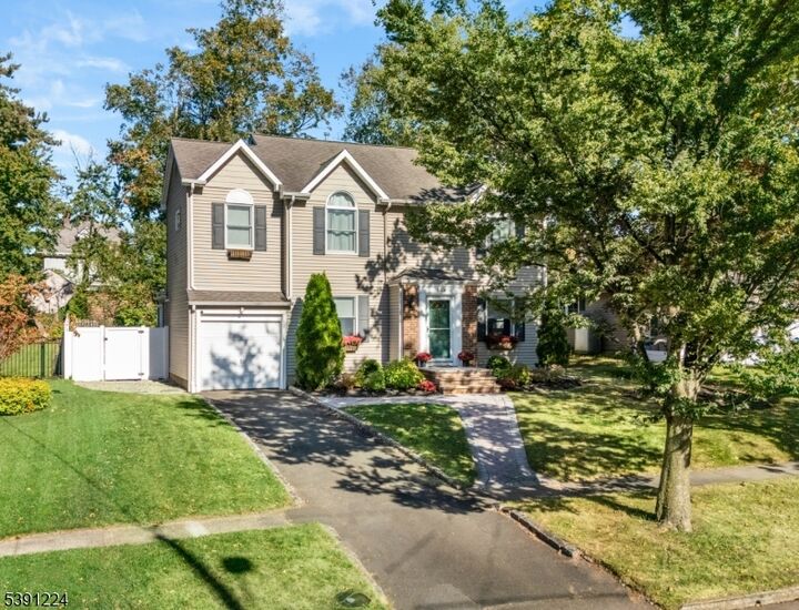 129 Thomas St  Cranford Twp. NJ 07016 photo