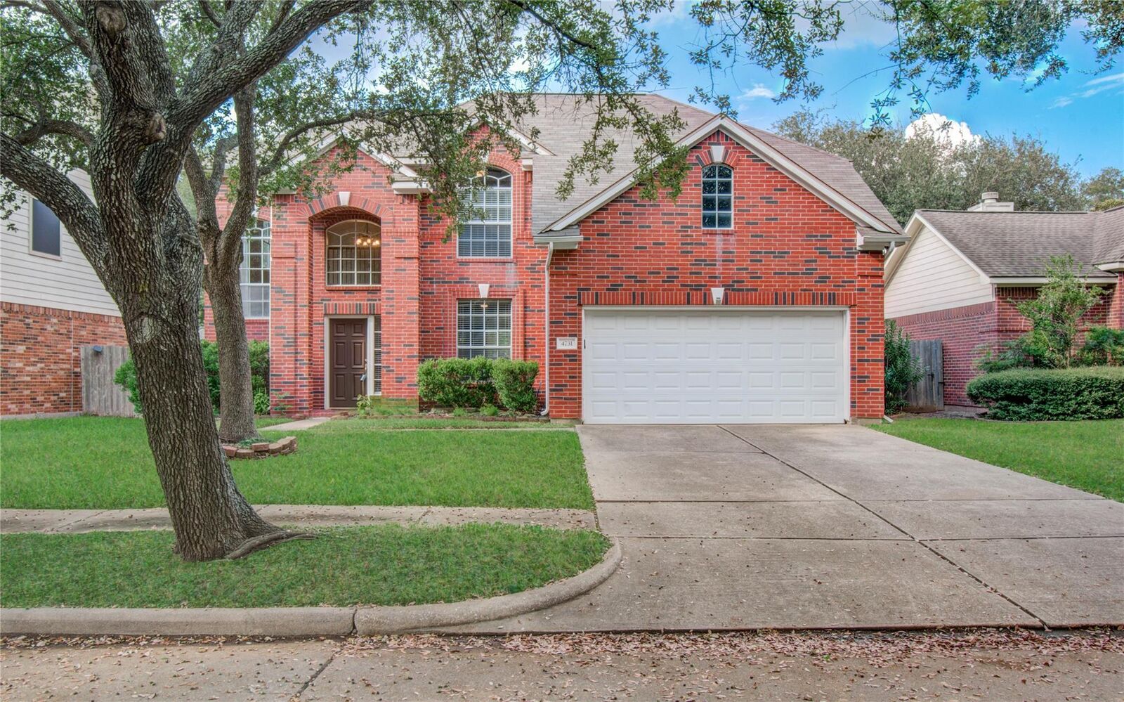 Property Photo: 4731 Silverlake Drive TX 77479