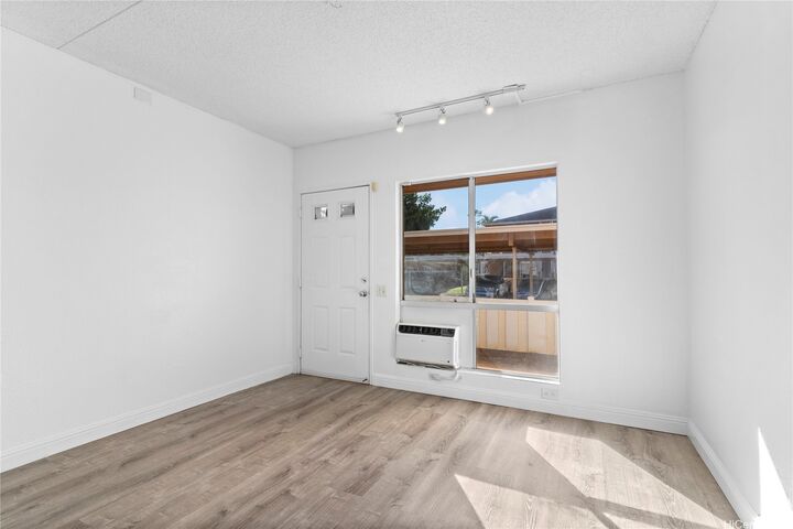 Property Photo: 91-1051 Laulauna Street 3D HI 96706