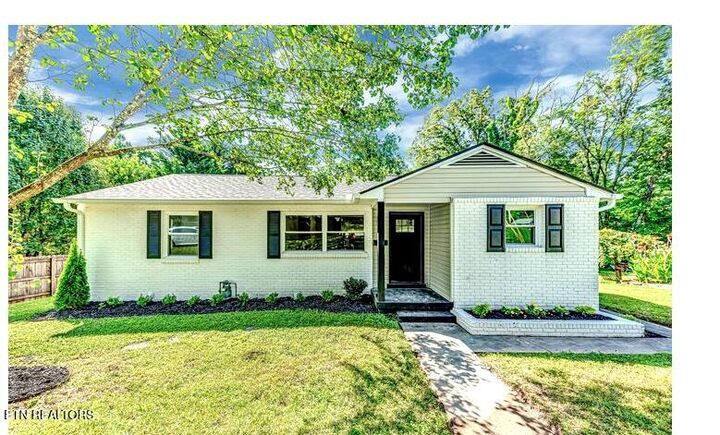 130 Andover Circle  Oak Ridge TN 37830 photo