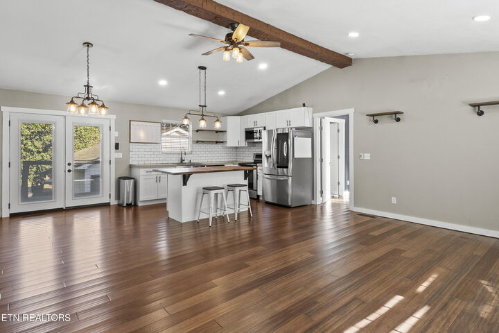 Property Photo: 103 Newport Way TN 37763