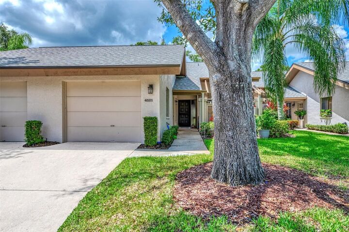 4521 Kingsmere 6  Sarasota FL 34235 photo