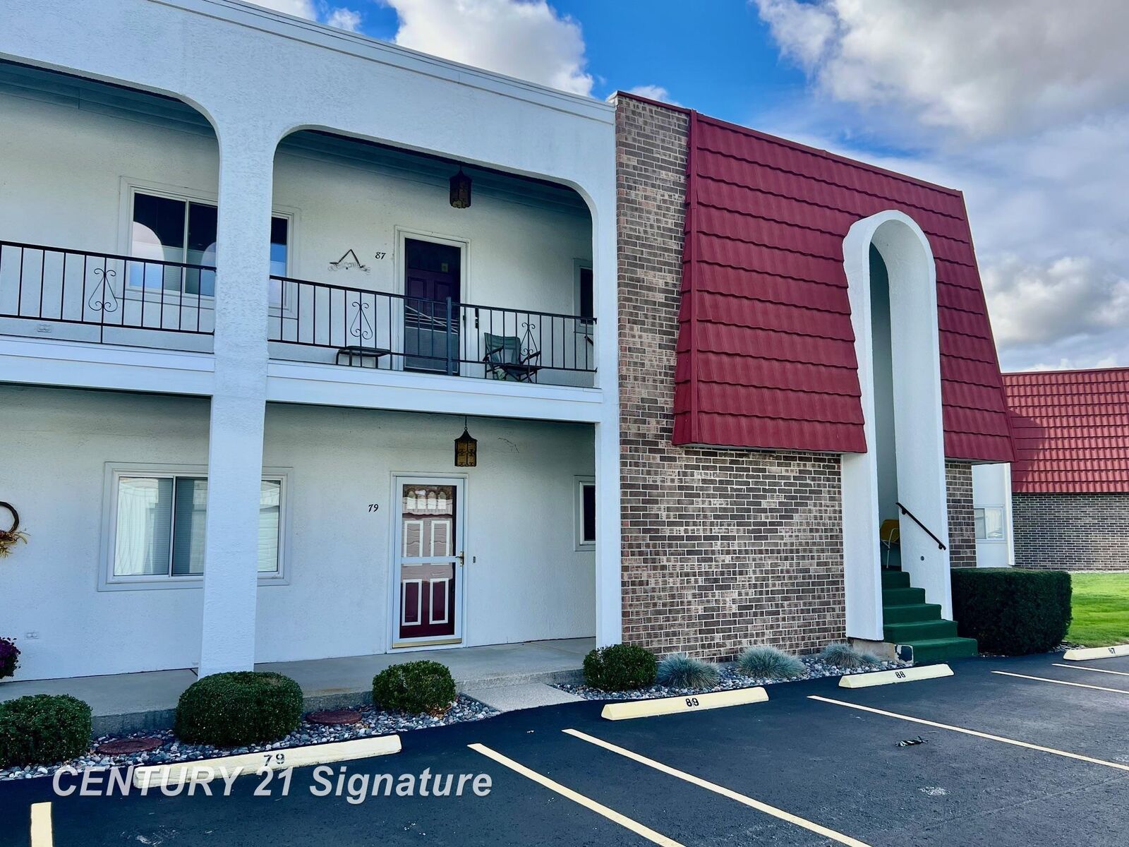 Property Photo:  801 Kennely Road F-79  MI 48609 