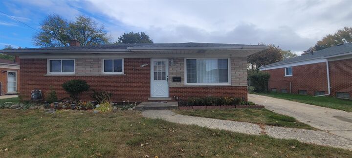 27278 Shackett Avenue  Warren MI 48093 photo