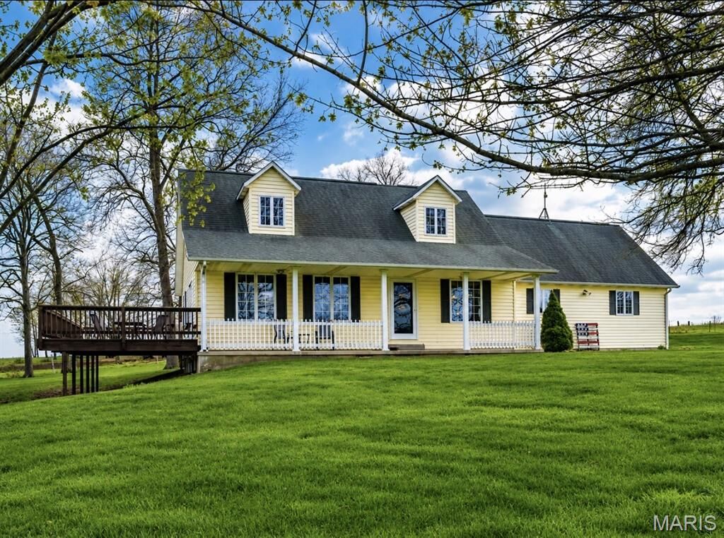 Property Photo: 18320 State Highway Kk MO 63781