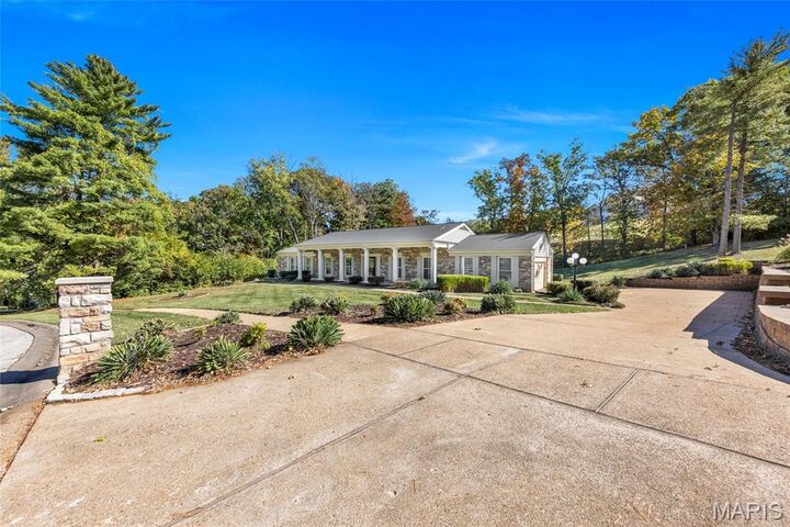 Property Photo: 12311 Gaillard Drive MO 63141