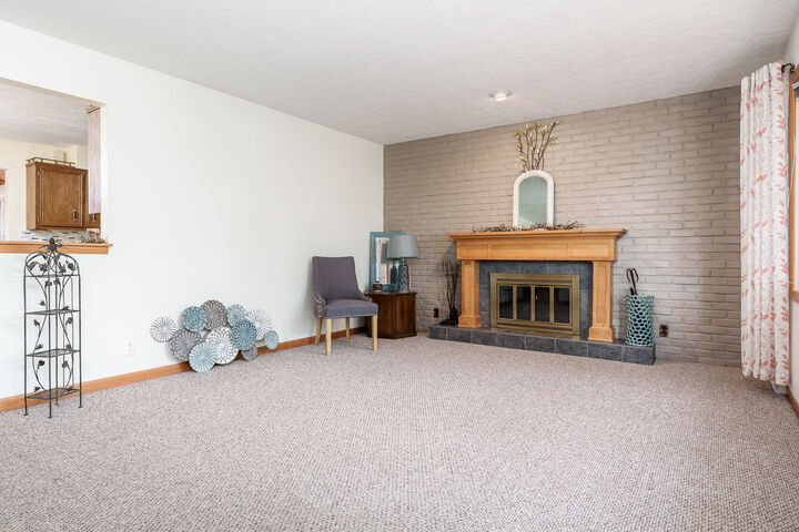 Property Photo: 10320 Bluebonnet Drive IL 61115