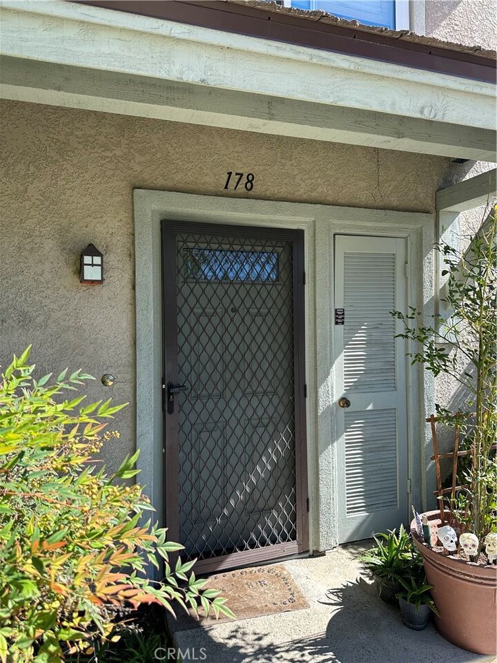 7050 Shoup Avenue 178  Canoga Park CA 91303 photo