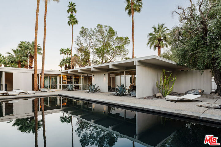 1272 E Verbena Drive  Palm Springs CA 92262 photo