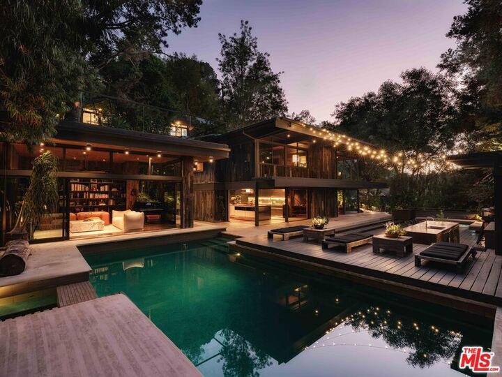 2563 Nichols Canyon Road  Los Angeles CA 90046 photo