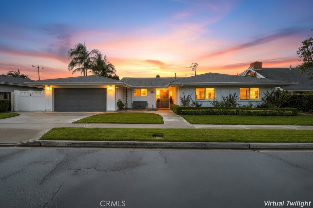 Property Photo: 2879 Club House Rd CA 92626