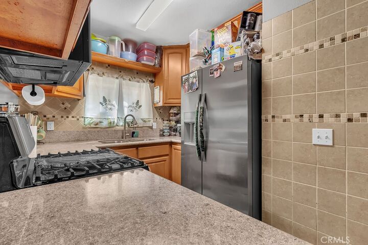 Property Photo: 12060 Santa Fe Avenue 4 CA 90262