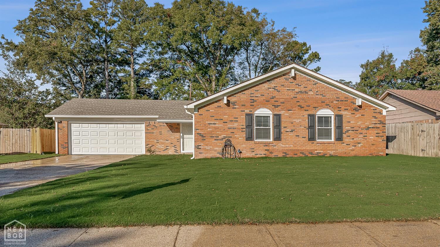 Property Photo:  1021 Leawood Street  AR 72315