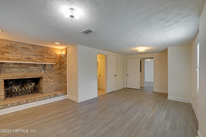 Property Photo:  9062 2nd Avenue  FL 32208 