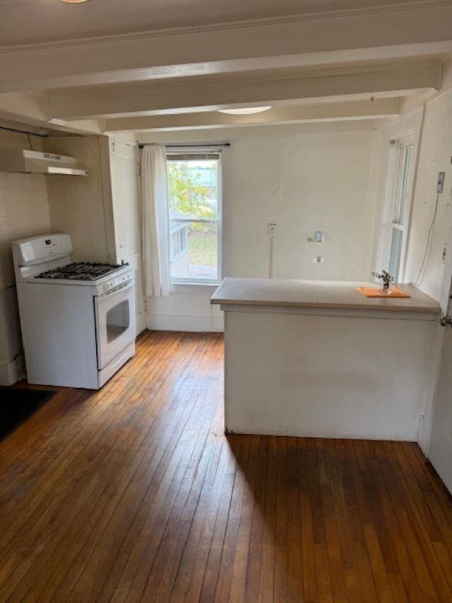 Property Photo:  303 N State Street  NH 03301