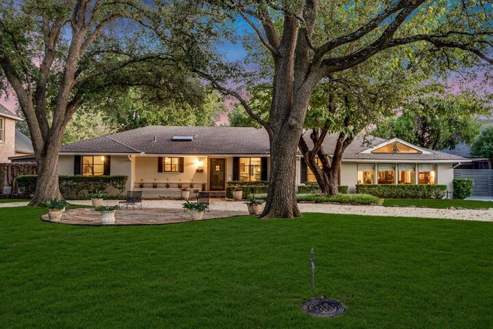 Property Photo: 4230 Valley Ridge Road TX 75220