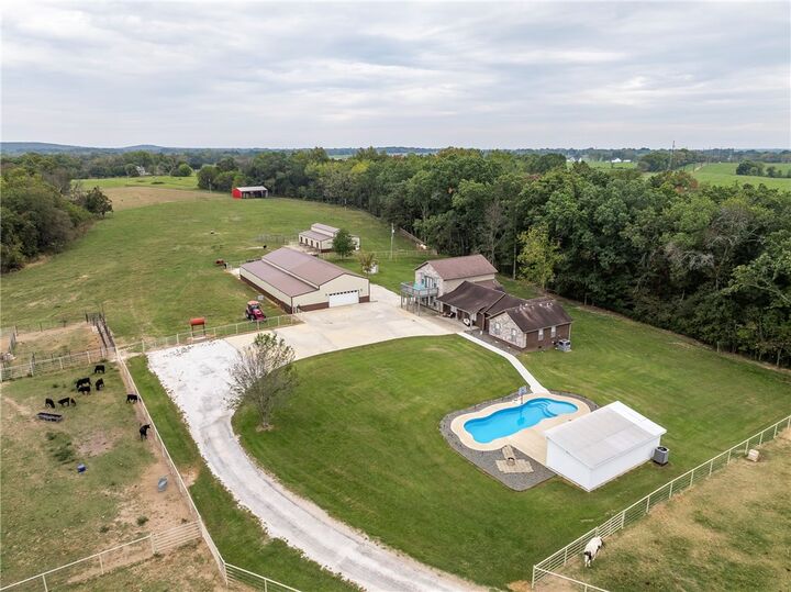 Property Photo: 16620 Patterson Road AR 72751