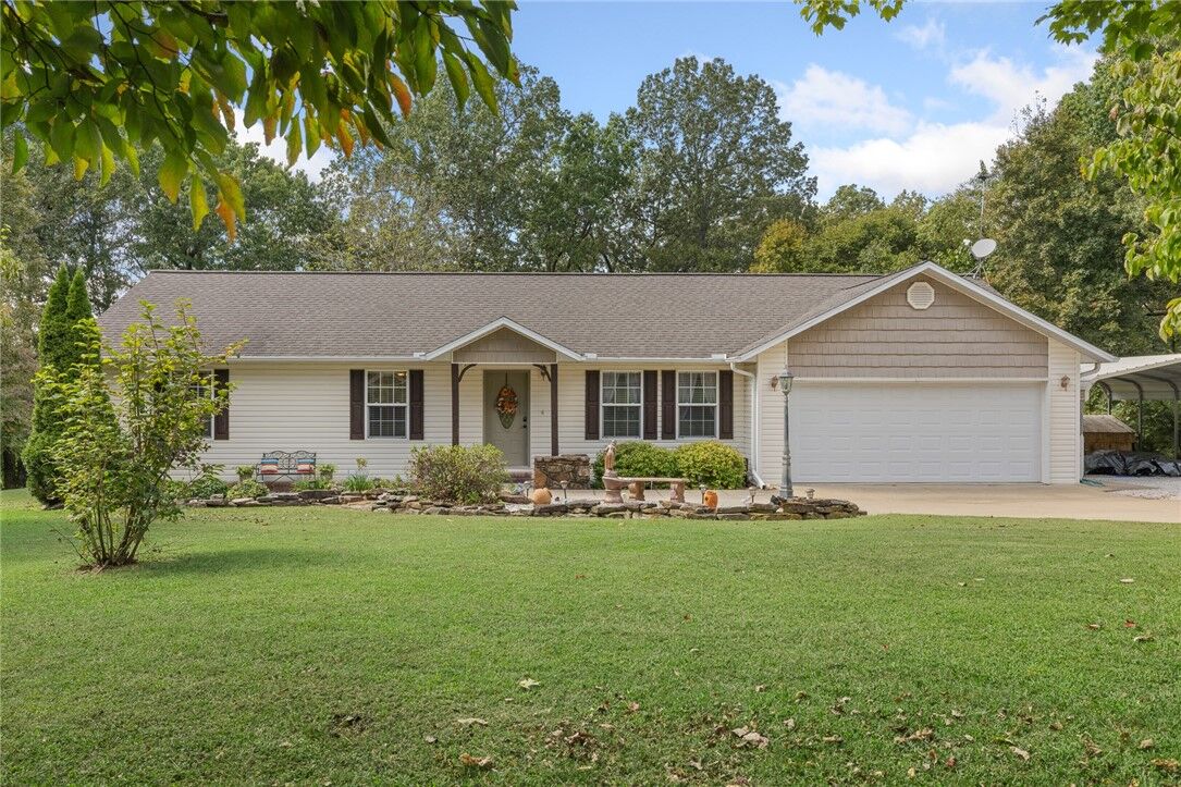 Property Photo: 2879 Lacy Lane AR 72601