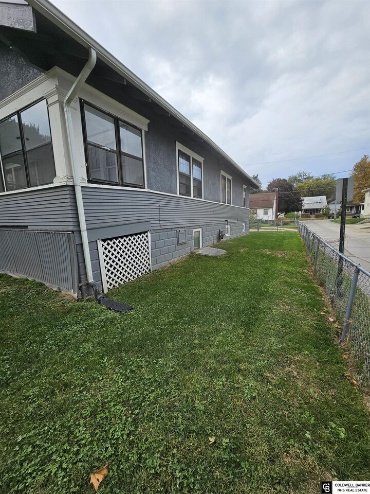 Property Photo:  132 N 35th Avenue  NE 68131 