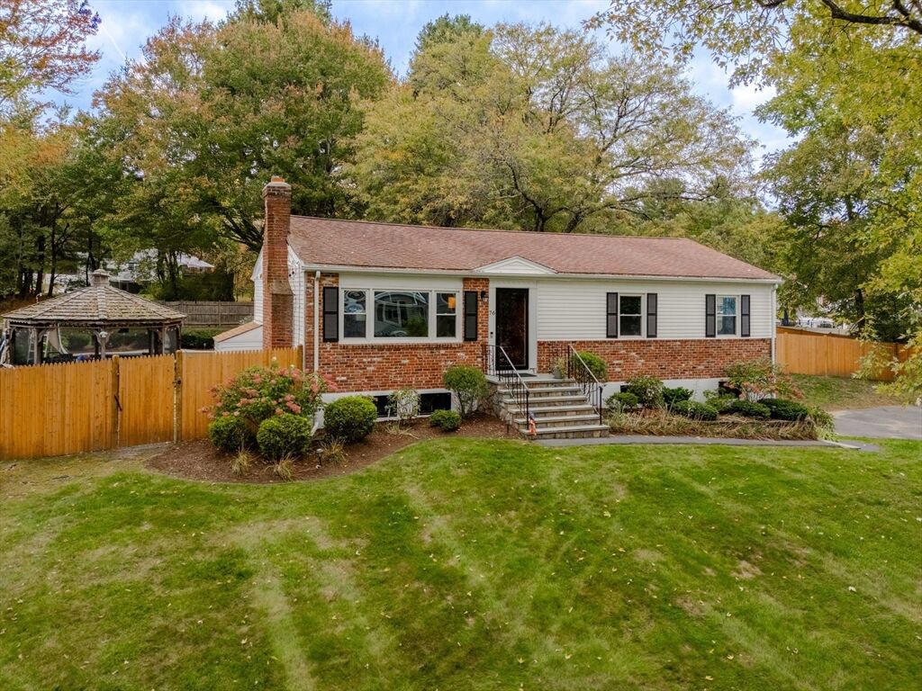 Property Photo: 76 Northway St MA 01746