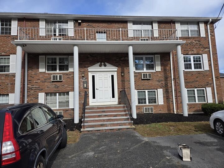 Property Photo: 426 Great Rd 8 MA 01720