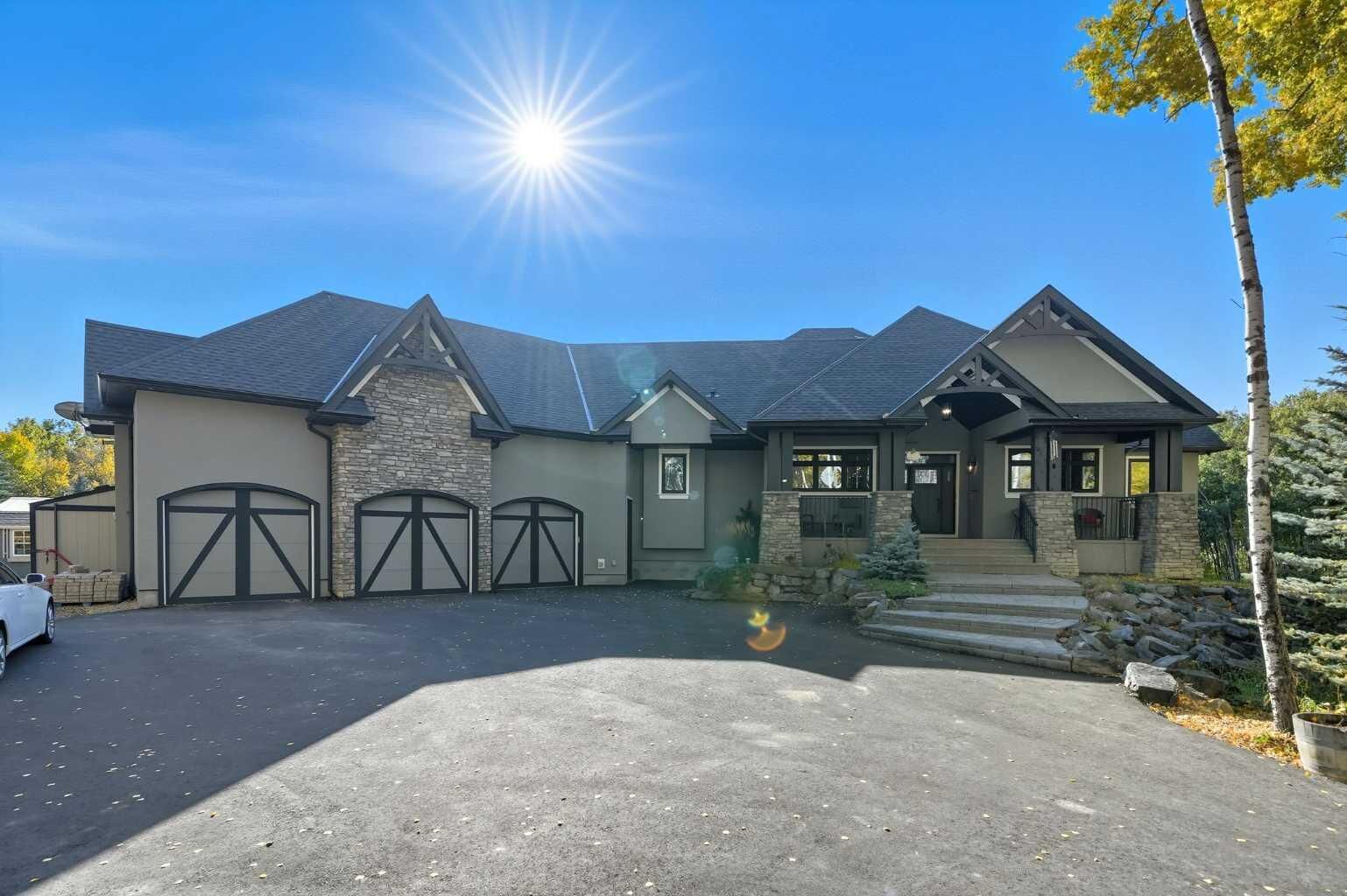 Property Photo:  2213 Eagle Bend Place E  AB T1S 7A8