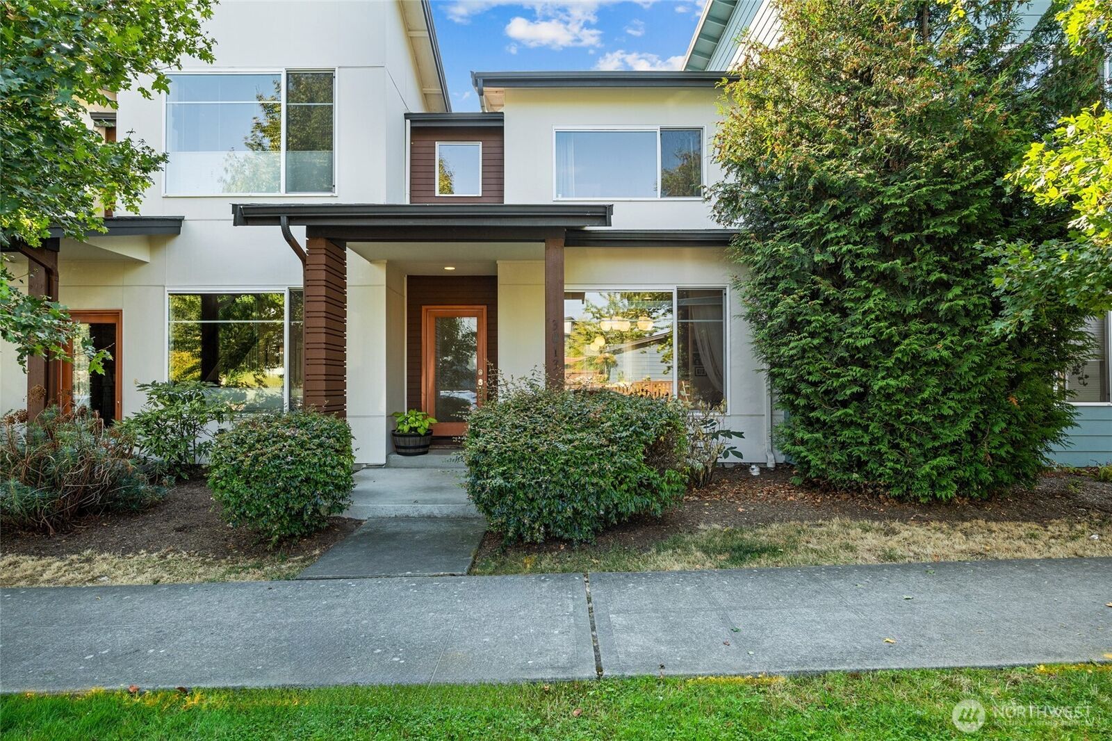 Property Photo:  3013 S Nevada Street  WA 98108 