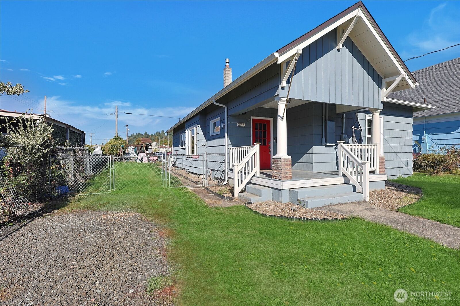 Property Photo:  277 SW Lewis Street  WA 98532 