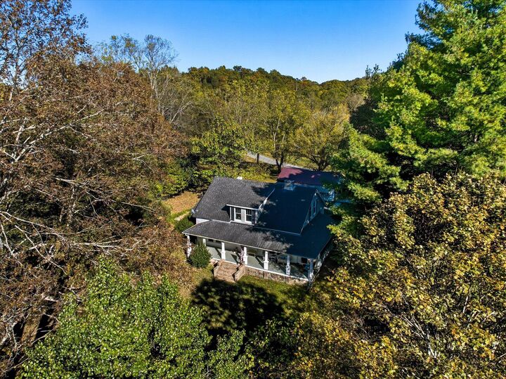 Property Photo: 982 County Road 229 TN 37826