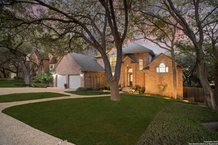 Property Photo: 16222 Robinwood Ln TX 78248