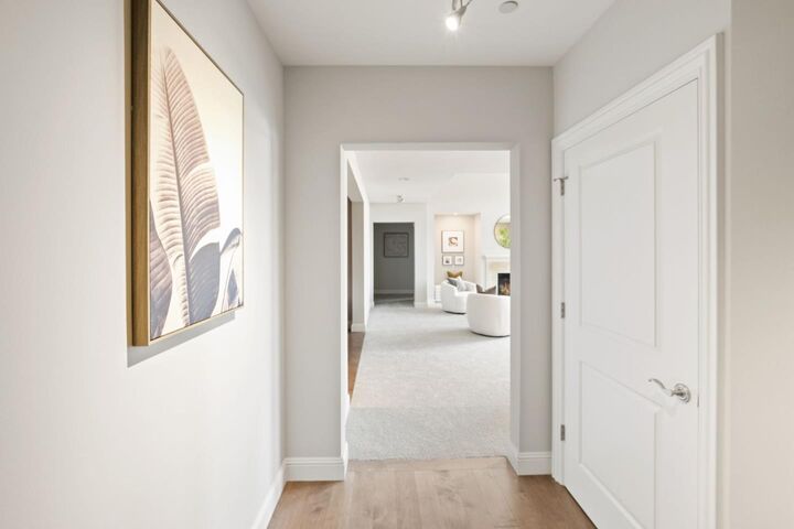 Property Photo:  315 Homer Avenue 309  CA 94301