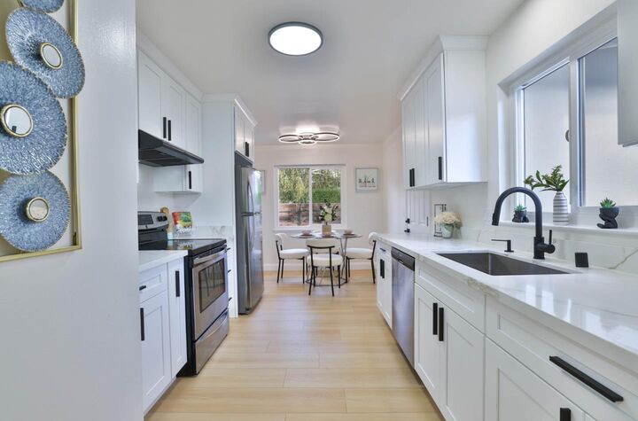 Property Photo: 773 East Meadow Drive CA 94303