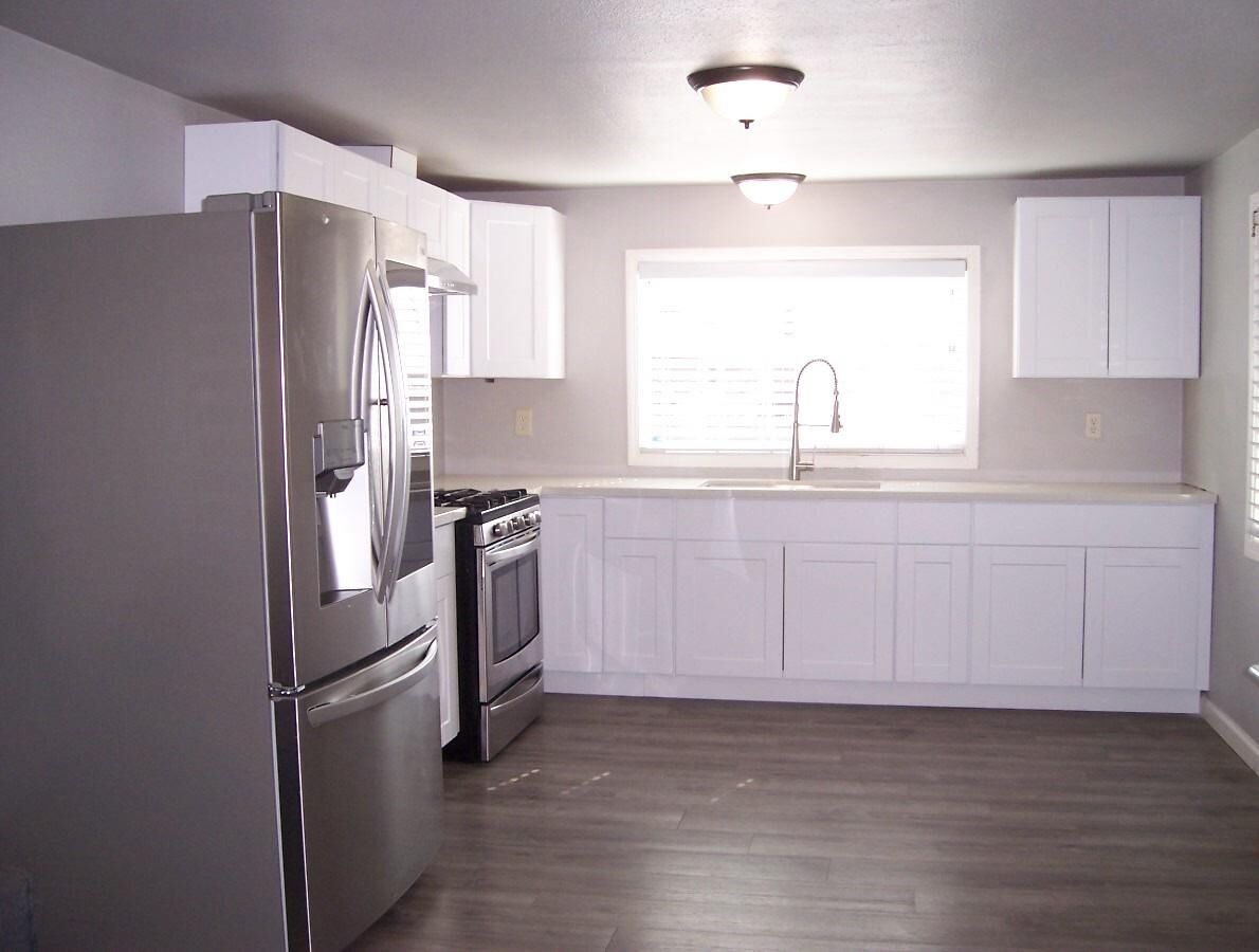 Property Photo: 255 E. Bolivar Street 6 CA 93906