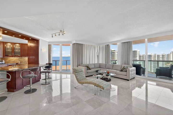Property Photo: 3370 Hidden Bay Dr 2607 FL 33180