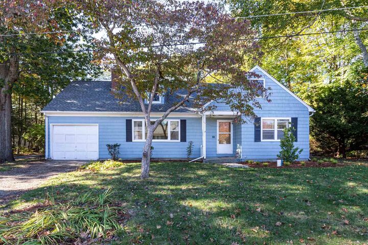 Property Photo: 10 Lakeview Park CT 06237