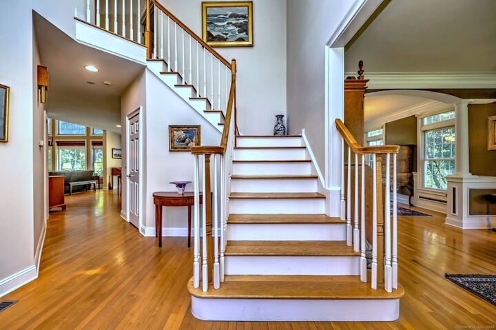 Property Photo: 102 Wild Horse Court CT 06468