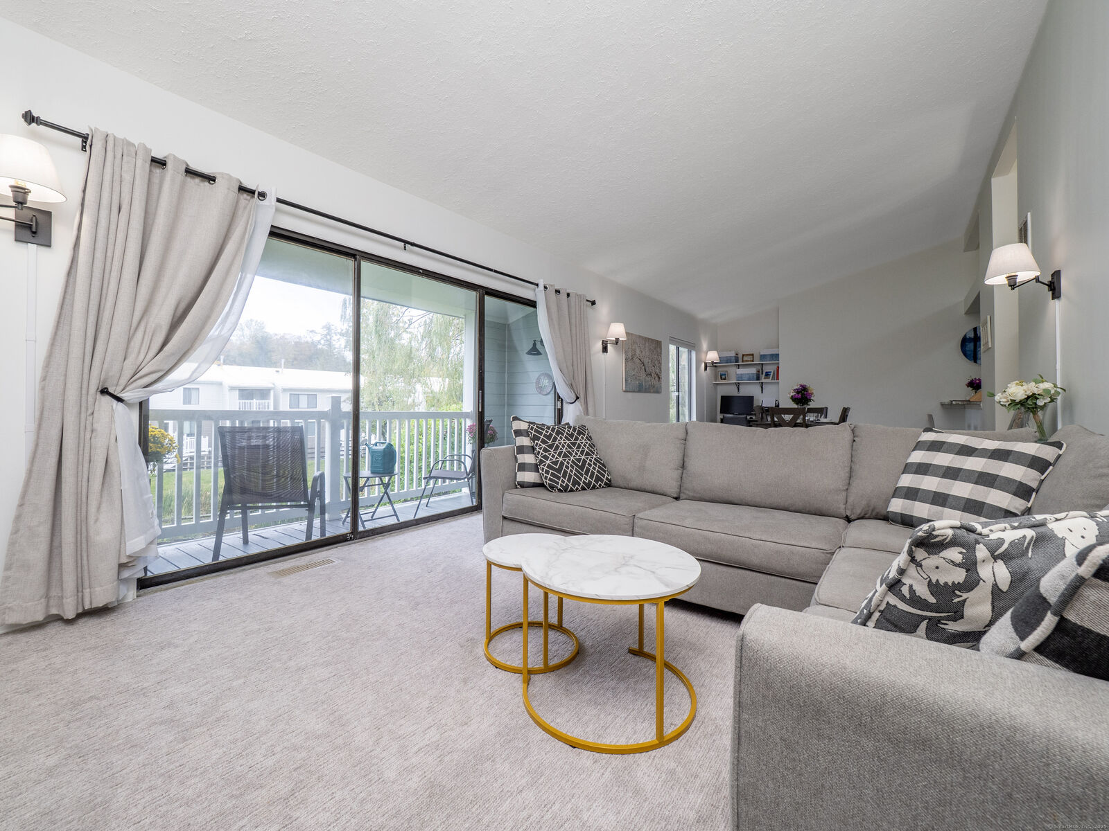 Property Photo: 20 Olcott Way 20 CT 06877