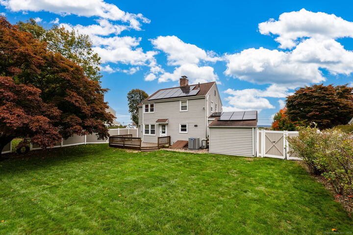 Property Photo: 89 Longvue Drive CT 06109