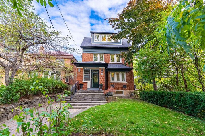 Photo de la propriété:  387 Kennedy Avenue  ON M6P 3C5