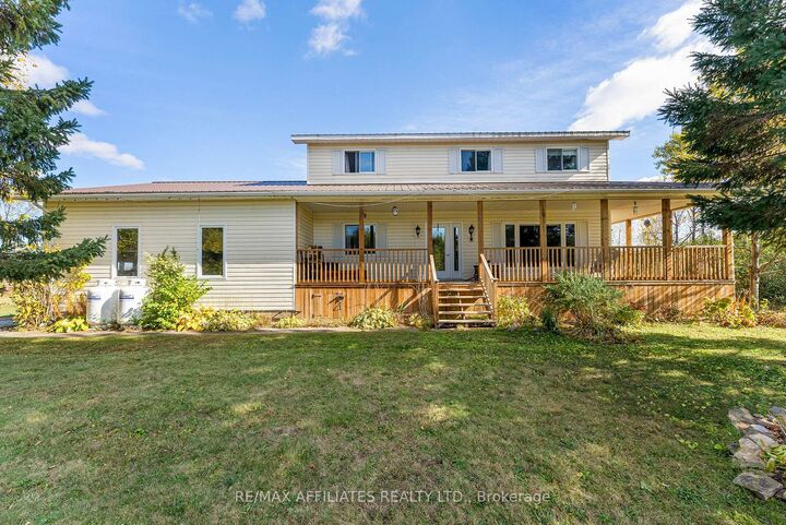 817 Code Drive  Montague ON K7A 4S6 photo