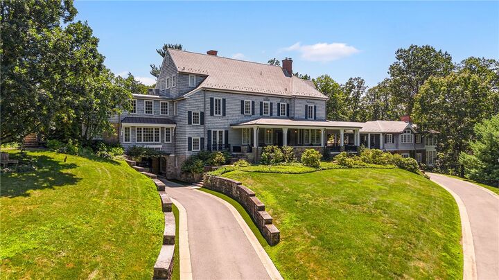 833 Blackburn Road  Sewickley Heights PA 15143 photo