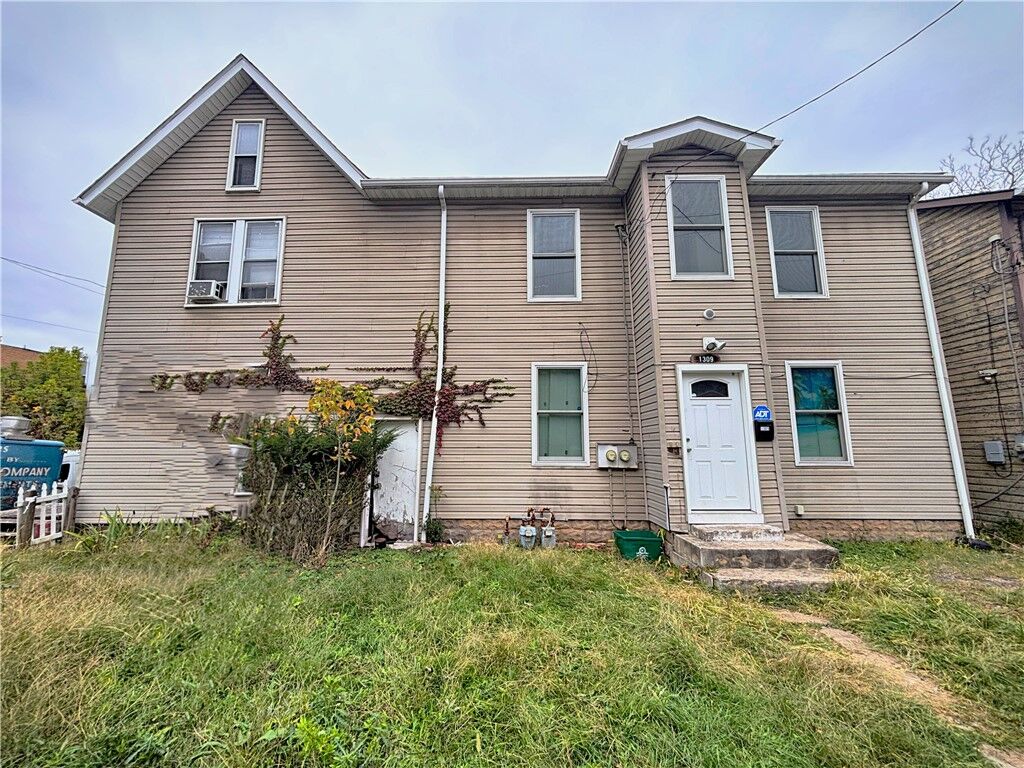 Property Photo: 1307-1309 Montier St PA 15221