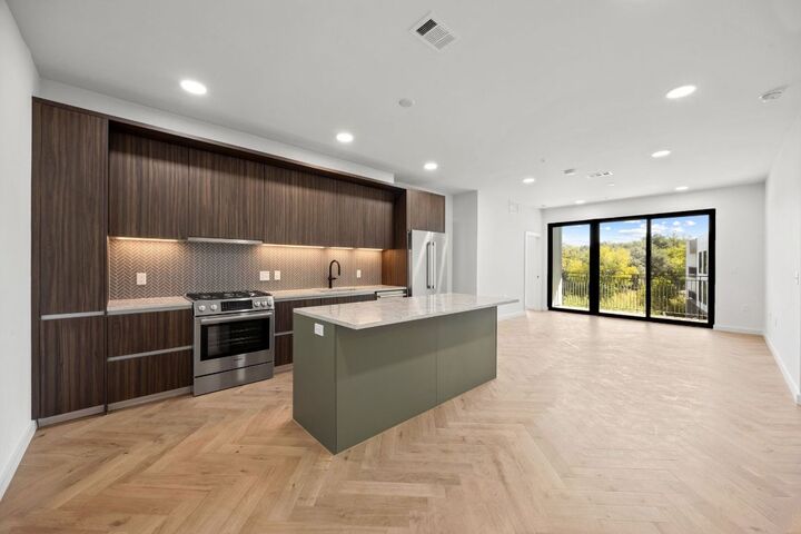 Property Photo:  2209 S 1st Street 334  TX 78704